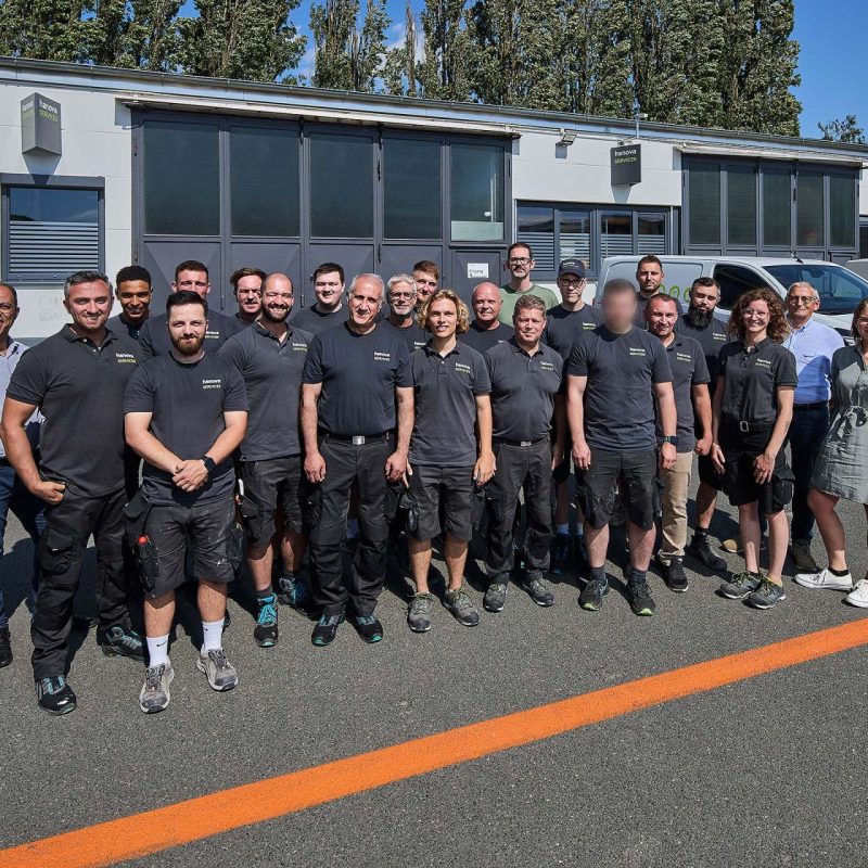 Teamfoto Tischler-, Schlosser-, Schluesselservice